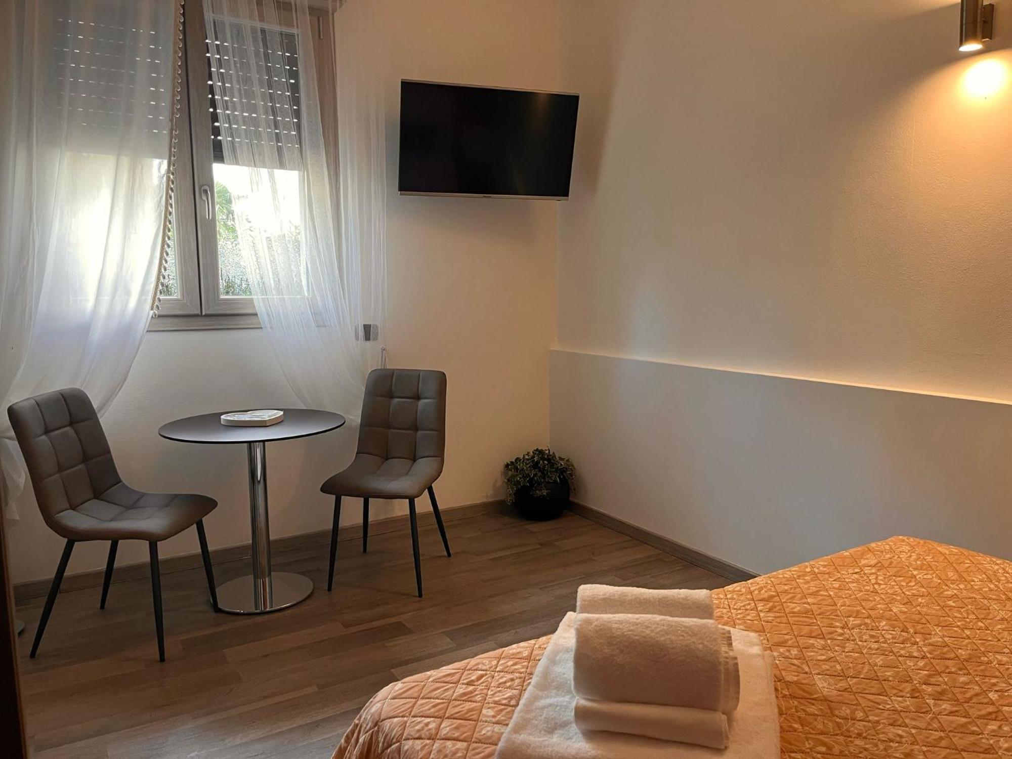 Harmony Sirmione Foresteria Lombarda Exterior foto
